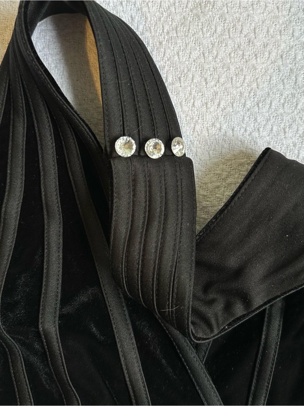 JS Collections Black Textured Stripe Halter Top - Picture 5 of 7